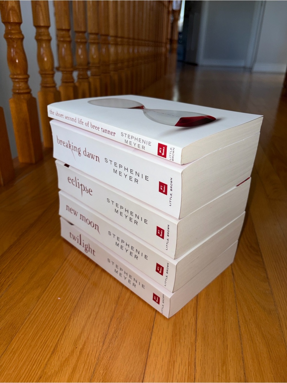 Twilight Series Paperback Set - White and Red